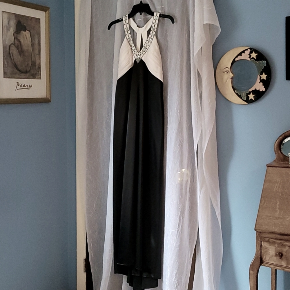 Dave & Johnny evening dress size 13/14 black/white